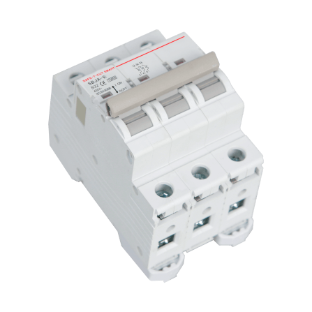 เซอร์กิตเบรกเกอร์ 32 แอมป์ 3 โพล 10KA เซฟ-ที-คัท สมาร์ท รุ่น EU_2